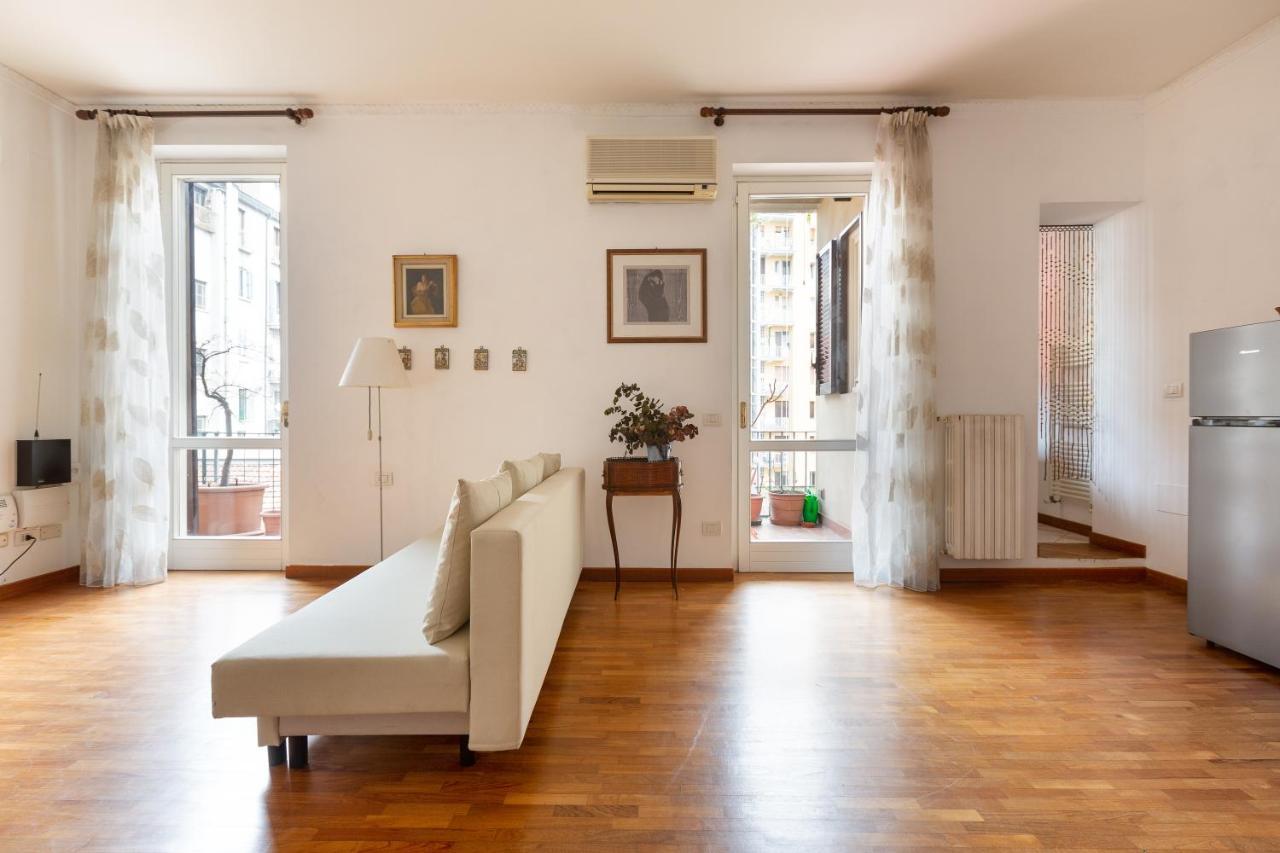 Cozy Apt With Balcony - Porta Romana District Milaan Buitenkant foto