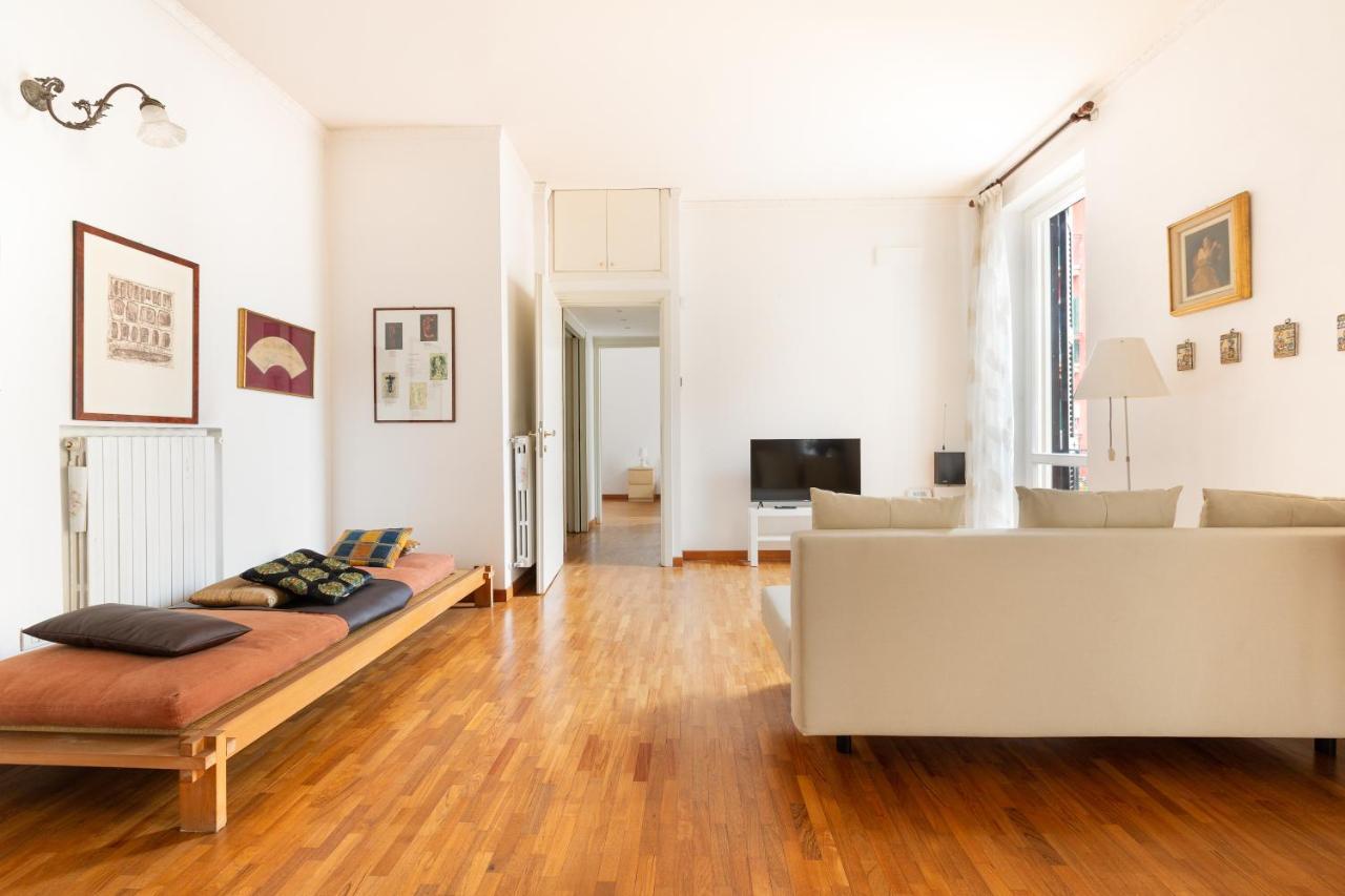 Cozy Apt With Balcony - Porta Romana District Milaan Buitenkant foto
